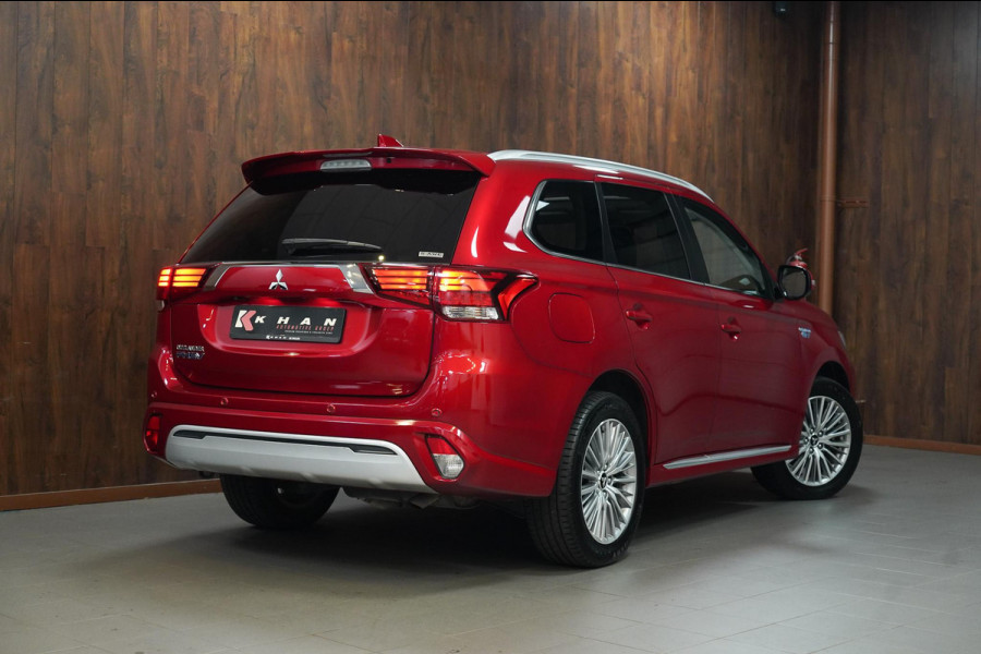 Mitsubishi Outlander 2.4 PHEV Intense+ Panorama|CarPlay|4WD|Elektrische achterklep