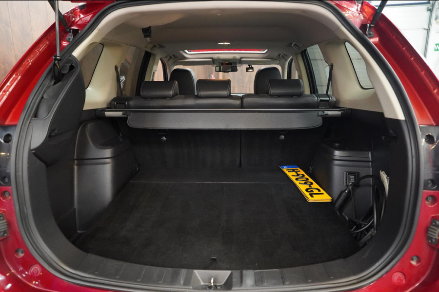 Mitsubishi Outlander 2.4 PHEV Intense+ Panorama|CarPlay|4WD|Elektrische achterklep
