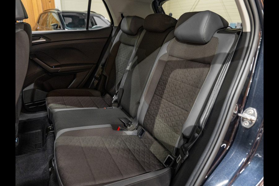 Volkswagen T-Cross 1.5 TSI 150PK DSG R-Line, Virtual Cockpit, Voll Led, ACC, Clima, Apple Carplay, Cam, Android, Ambiënte Light