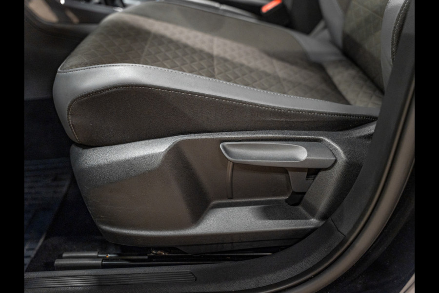 Volkswagen T-Cross 1.5 TSI 150PK DSG R-Line, Virtual Cockpit, Voll Led, ACC, Clima, Apple Carplay, Cam, Android, Ambiënte Light