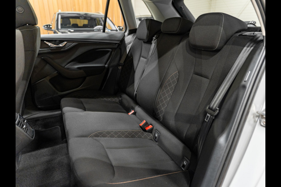 Škoda Kamiq 1.0 TSI DSG Business Edition, Apple Carplay, Android Auto, ACC, Voll Led, Camera, PDC, Volledig Onderhouden