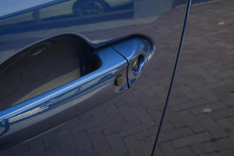 VinFast VF8 Plus 87.7 kWh Apple carplay Cruise control adaptief DAB Mistlampen voor Bots waarschuwing Stuurwielverw.