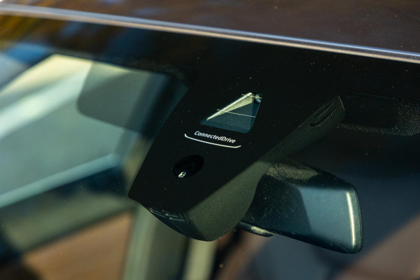 BMW 3 Serie Touring 318i High Executive Edition I NAP I Panoramadak I 1e Eigenaar I Zeer netjes I BTW
