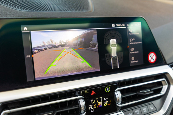 BMW 3 Serie Touring 318i High Executive Edition I NAP I Panoramadak I 1e Eigenaar I Zeer netjes I BTW