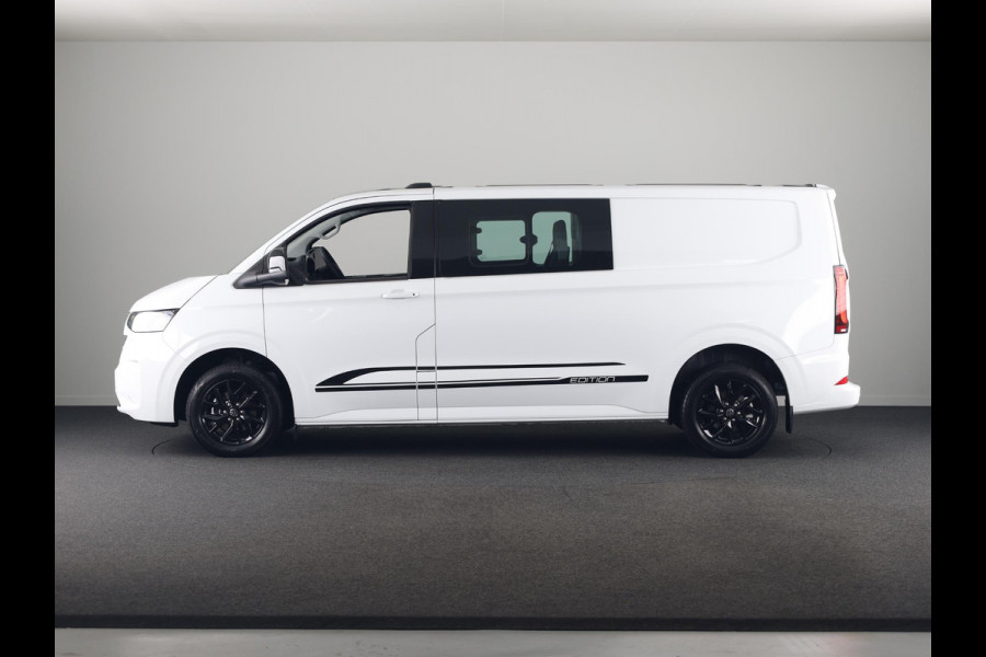 Volkswagen e-Transporter Kombi 34 L2H1 Style 64 kWh DC 218 pk | Navigatie | Warmtepomp | Parkeersensoren | Achteruitrijcamera | Adaptieve cruise control |