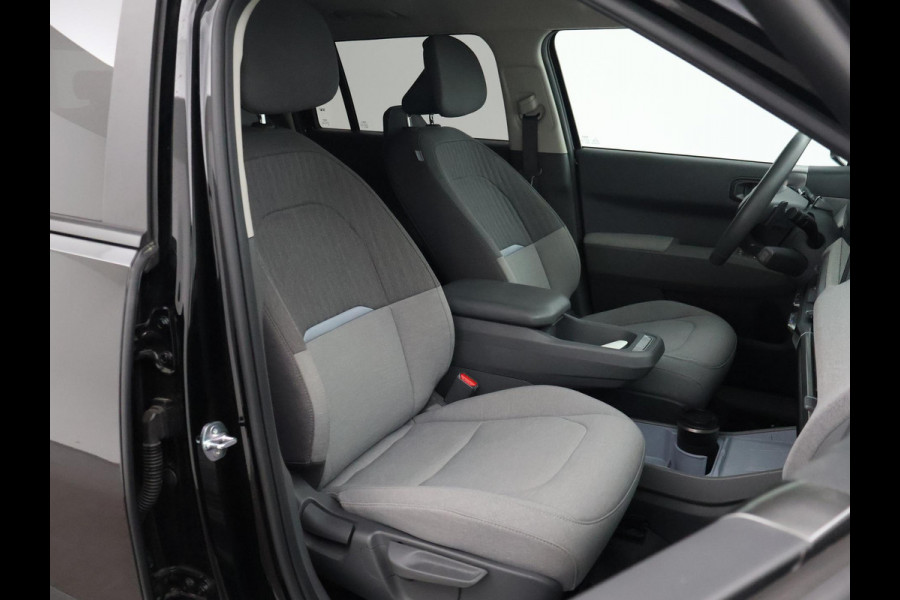 Kia EV3 Plus 58.3 kWh 204 PK + STUURVERW. | STOELVERW. | TREKHAAK | CAMERA | ADAPTIVE CRUISE