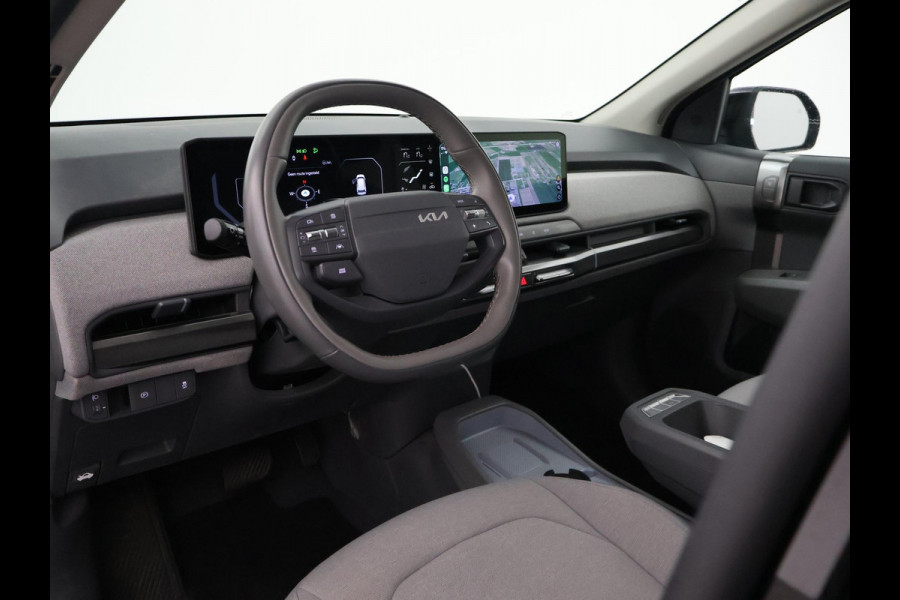 Kia EV3 Plus 58.3 kWh 204 PK + STUURVERW. | STOELVERW. | TREKHAAK | CAMERA | ADAPTIVE CRUISE