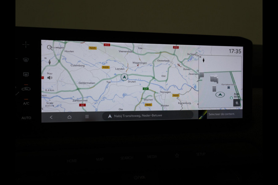 Kia EV3 Plus 58.3 kWh 204 PK + STUURVERW. | STOELVERW. | TREKHAAK | CAMERA | ADAPTIVE CRUISE
