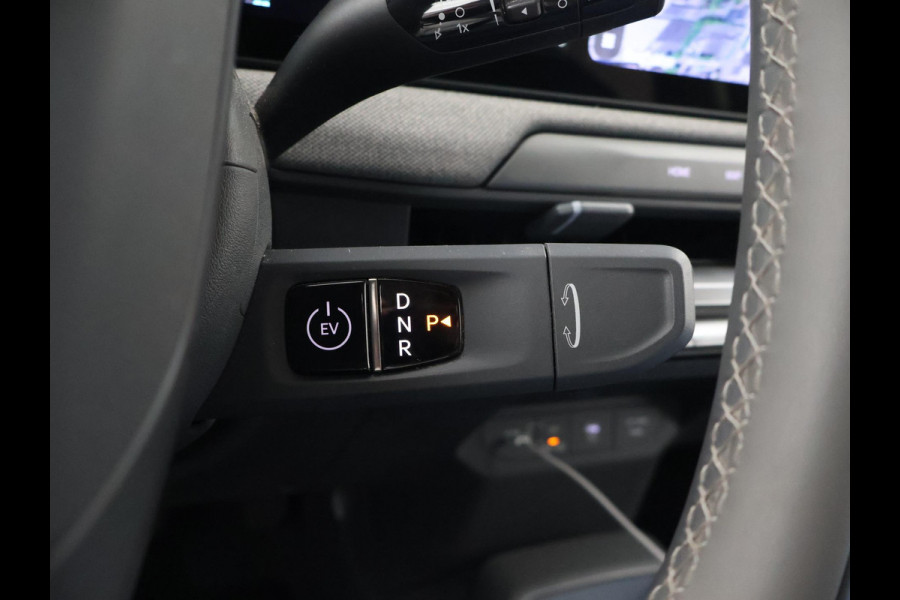 Kia EV3 Plus 58.3 kWh 204 PK + STUURVERW. | STOELVERW. | TREKHAAK | CAMERA | ADAPTIVE CRUISE