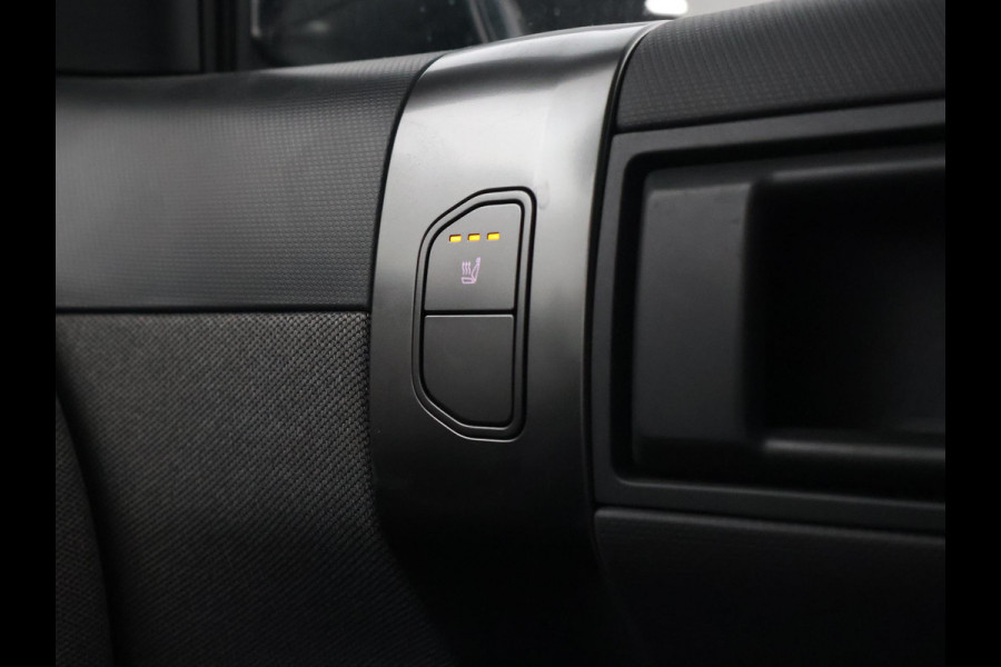 Kia EV3 Plus 58.3 kWh 204 PK + STUURVERW. | STOELVERW. | TREKHAAK | CAMERA | ADAPTIVE CRUISE