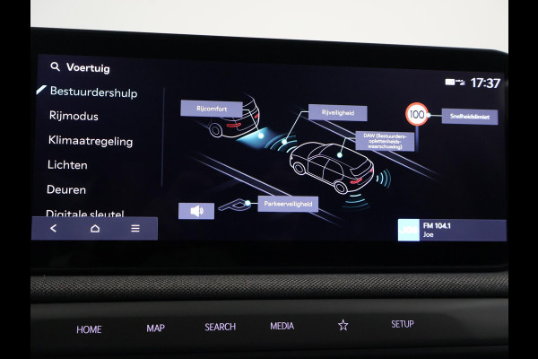 Kia EV3 Plus 58.3 kWh 204 PK + STUURVERW. | STOELVERW. | TREKHAAK | CAMERA | ADAPTIVE CRUISE