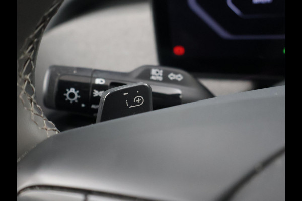 Kia EV3 Plus 58.3 kWh 204 PK + STUURVERW. | STOELVERW. | TREKHAAK | CAMERA | ADAPTIVE CRUISE