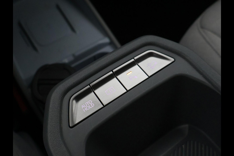 Kia EV3 Plus 58.3 kWh 204 PK + STUURVERW. | STOELVERW. | TREKHAAK | CAMERA | ADAPTIVE CRUISE