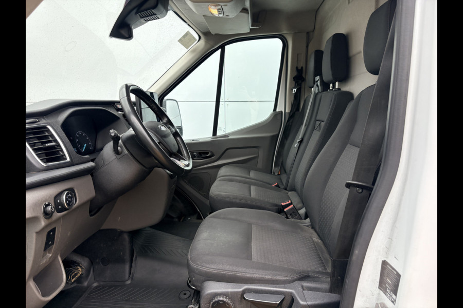 Ford E-Transit 68kWh 184PK L3H3 317km WLTP 93,8% (SOH) Snelladen Camera Cruise control Climate control Carplay Navigatie Laadkabel Parkeersensoren