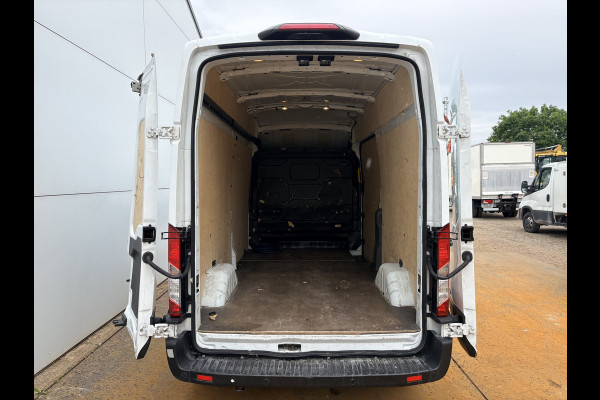 Ford E-Transit 68kWh 184PK L3H3 317km WLTP 93,8% (SOH) Snelladen Camera Cruise control Climate control Carplay Navigatie Laadkabel Parkeersensoren