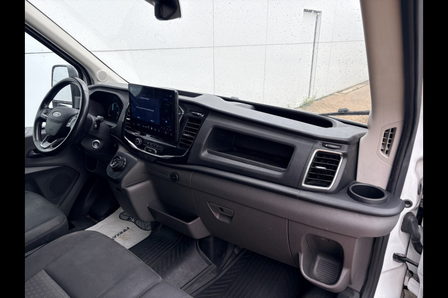 Ford E-Transit 68kWh 184PK L3H3 317km WLTP 93,8% (SOH) Snelladen Camera Cruise control Climate control Carplay Navigatie Laadkabel Parkeersensoren