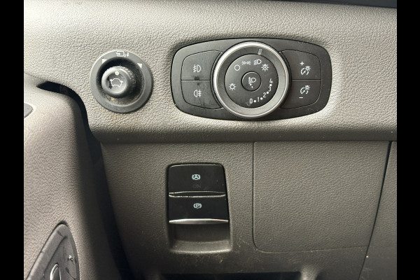 Ford E-Transit 68kWh 184PK L3H3 317km WLTP 93,8% (SOH) Snelladen Camera Cruise control Climate control Carplay Navigatie Laadkabel Parkeersensoren