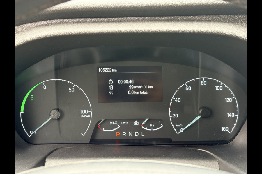 Ford E-Transit 68kWh 184PK L3H3 317km WLTP 93,8% (SOH) Snelladen Camera Cruise control Climate control Carplay Navigatie Laadkabel Parkeersensoren