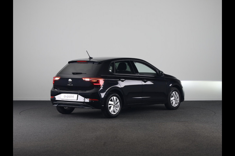 Volkswagen Polo 1.0 TSI Style 95PK DSG | Navigatie via app | Parkeersensoren voor en achter | LED koplampen | Automatische airco |