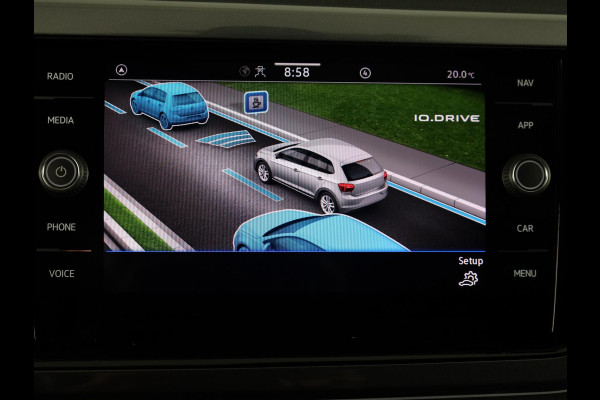 Volkswagen Polo 1.0 TSI Style 95PK DSG | Navigatie via app | Parkeersensoren voor en achter | LED koplampen | Automatische airco |