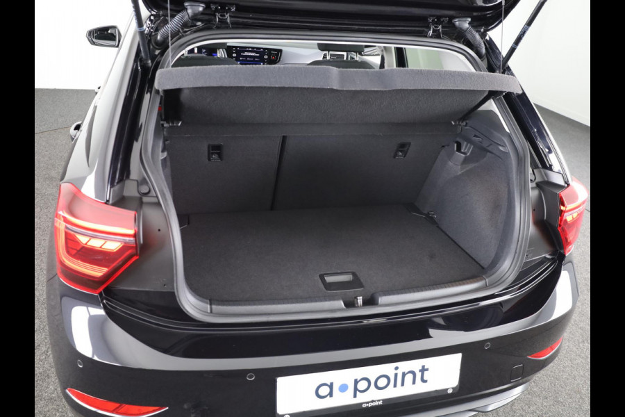 Volkswagen Polo 1.0 TSI Style 95PK DSG | Navigatie via app | Parkeersensoren voor en achter | LED koplampen | Automatische airco |