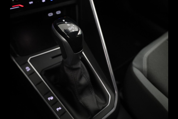 Volkswagen Polo 1.0 TSI Style 95PK DSG | Navigatie via app | Parkeersensoren voor en achter | LED koplampen | Automatische airco |