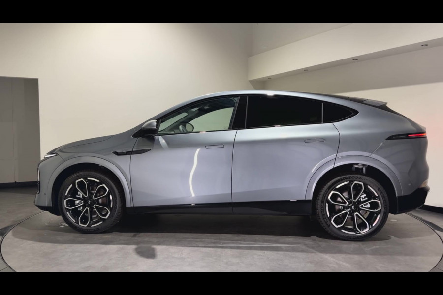 XPeng G6 RWD Long Range | Licht Interieur