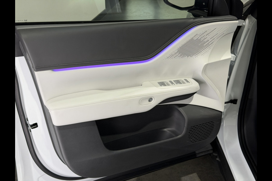 XPeng G6 RWD Long Range | Licht Interieur
