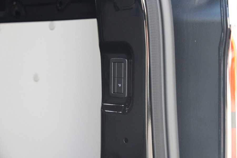 Ford E-Transit Custom 340 L2H1 Sport 71 kWh 218pk - ACC - DDS LED - Pro Power - Verwarmd stuurwiel - Navi - 360 Camera - Rijklaar