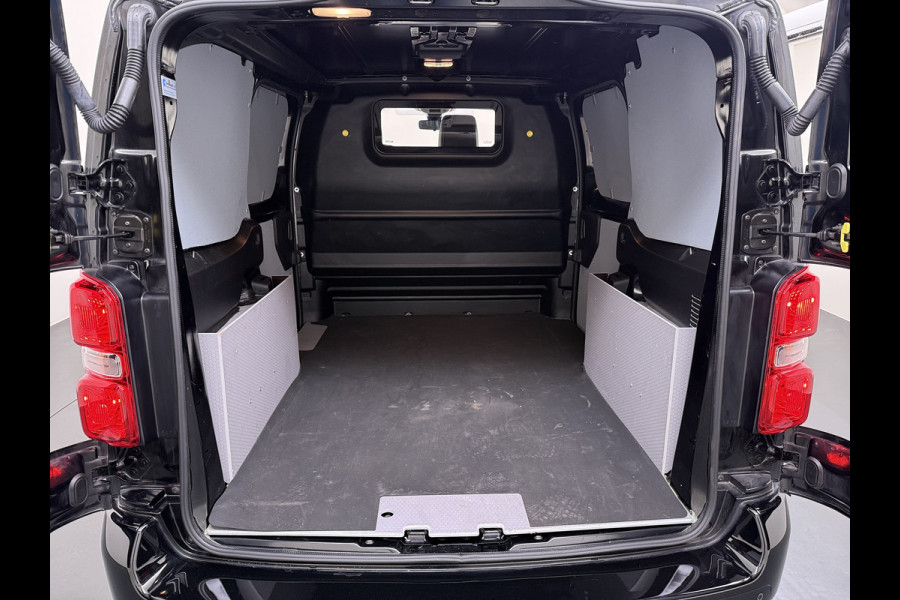 Peugeot Expert 2.0HDI Automaat 2XSchuifdeur 3-Pers. Adap.Cruise Head-Up 3D-Navi 360°Camera Apple Carplay Android Auto Airco Lmv Pdc Keyless DAB Sidebars Led Betonplex Vloer Wandbetimmering Euro 6 1e Eigenaar Origineel Nederlandse Bus