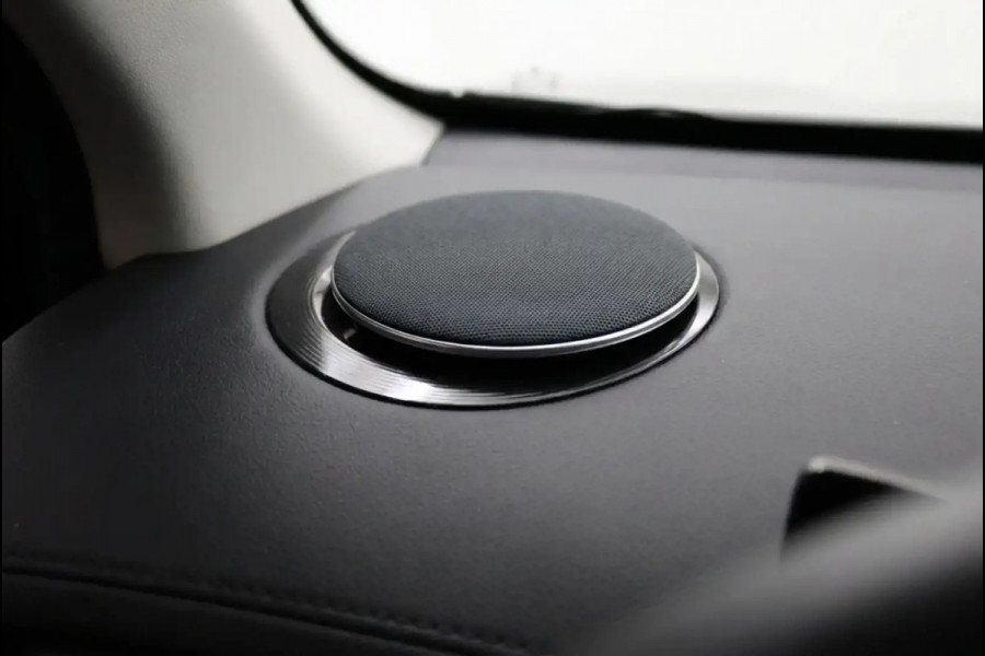 GEELY Starray EM-i 1.5 Pro|PHEV|262 PK|83KM ELEKTRISCH|STARTKLAAR|360 CAMERA|CARPLAY|VOLLEDER|STOEL & STUURVERWARMING|NIEUWE AUTO|