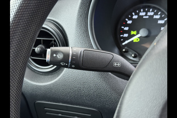 Mercedes-Benz Vito 110CDI Extra Lang 3-Persoons Camera Oprijplaat Airco Bluetooth Licht-/regensensor Betonplex Vloer Wandbetimmering Sidebars Euro 6 Origineel Nederlandse Auto
