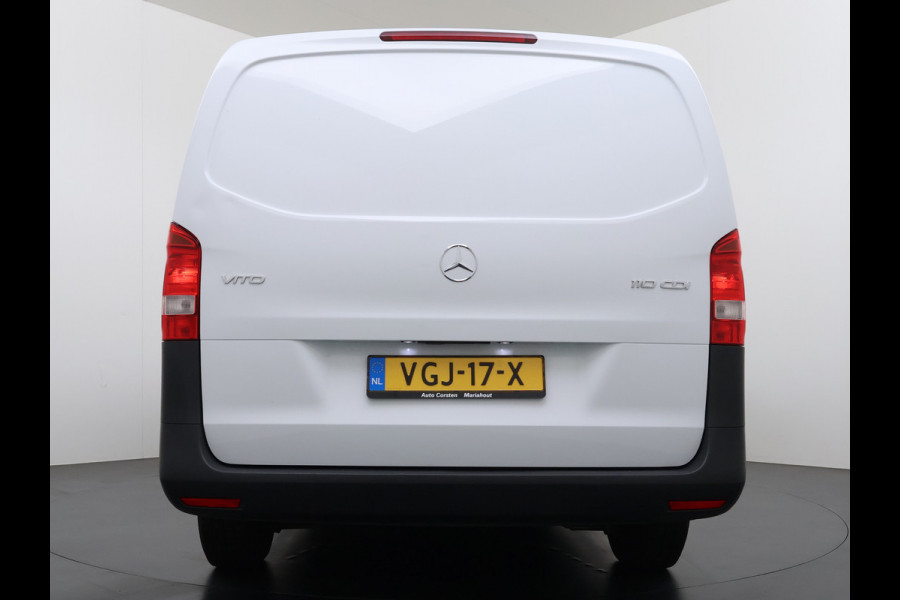 Mercedes-Benz Vito 110CDI Extra Lang 3-Persoons Camera Oprijplaat Airco Bluetooth Licht-/regensensor Betonplex Vloer Wandbetimmering Sidebars Euro 6 Origineel Nederlandse Auto