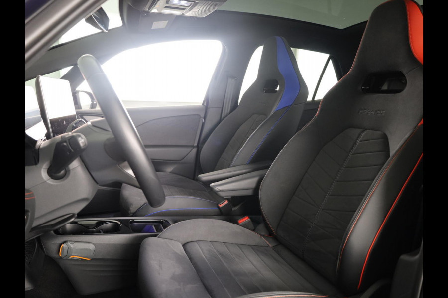 Volkswagen ID.3 GTX Performance 79 kWh 326PK | Fire+Ice pakket | Panoramadak