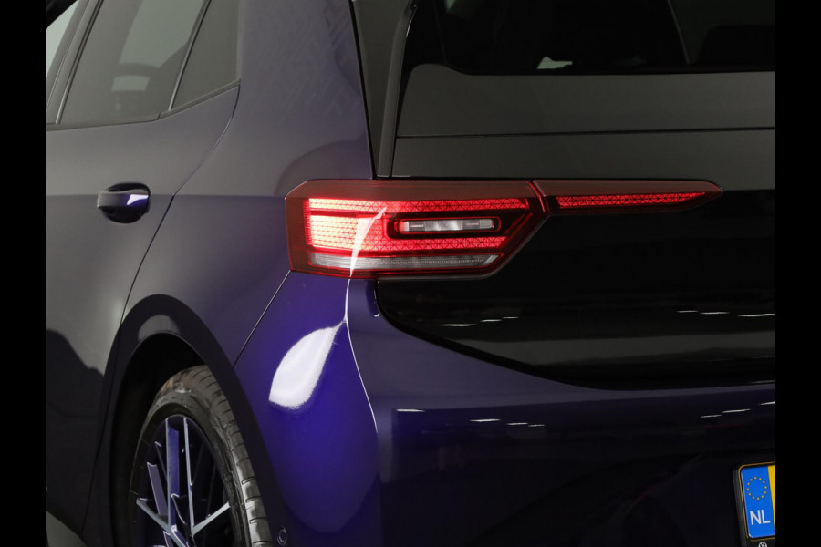Volkswagen ID.3 GTX Performance 79 kWh 326PK | Fire+Ice pakket | Panoramadak