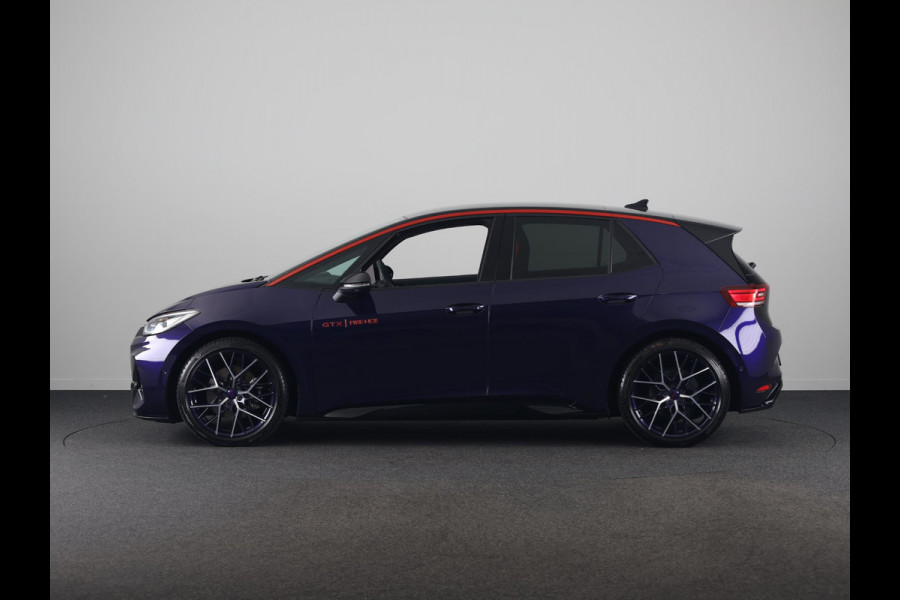 Volkswagen ID.3 GTX Performance 79 kWh 326PK | Fire+Ice pakket | Panoramadak