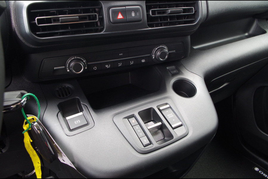 Opel Combo Electric Combo-e Electric 136 L1 50kWh > 2025/Comfort stoel/Camera/Apple Carplay/Android Auto  | 3443 |