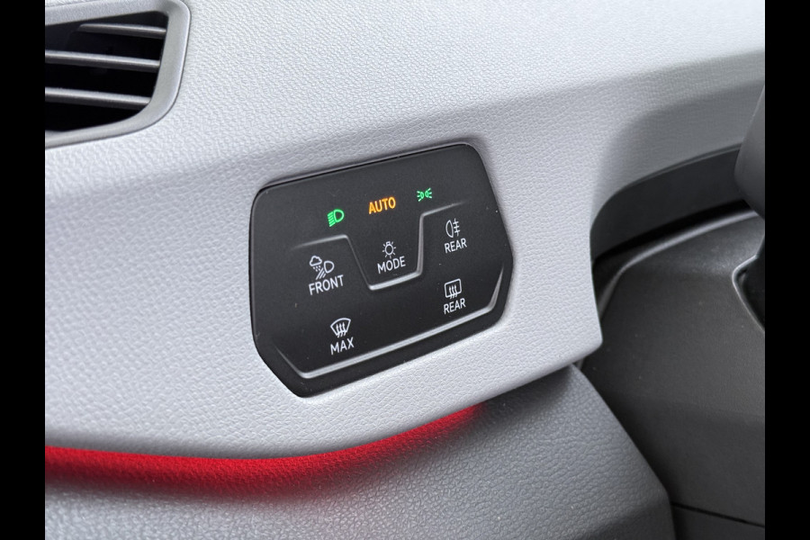 Volkswagen ID.3 First Plus 62kWh Trekhaak Adap.Cruise SOH 93% Camera Stoel+Stuurverwarming Navi-Pro Apple Carplay Android Auto Pdc Keyless advanced Matrix-Led Privacy Glas Lmv DAB Lmv 19" Isofix 1e Eigenaar Origineel Nederlandse Auto