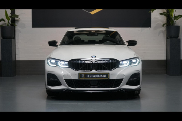 BMW 3-serie 330e M-Sport Shadow Line AUTOMAAT-360 CAMERA-ACC-AMBIANCE-HEADUP-KEYLESS-LASER LED-MEMORY-PANORAMA