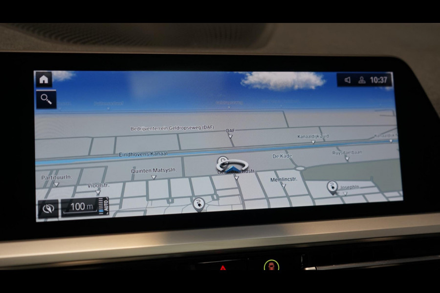BMW 3-serie 330e M-Sport Shadow Line AUTOMAAT-360 CAMERA-ACC-AMBIANCE-HEADUP-KEYLESS-LASER LED-MEMORY-PANORAMA