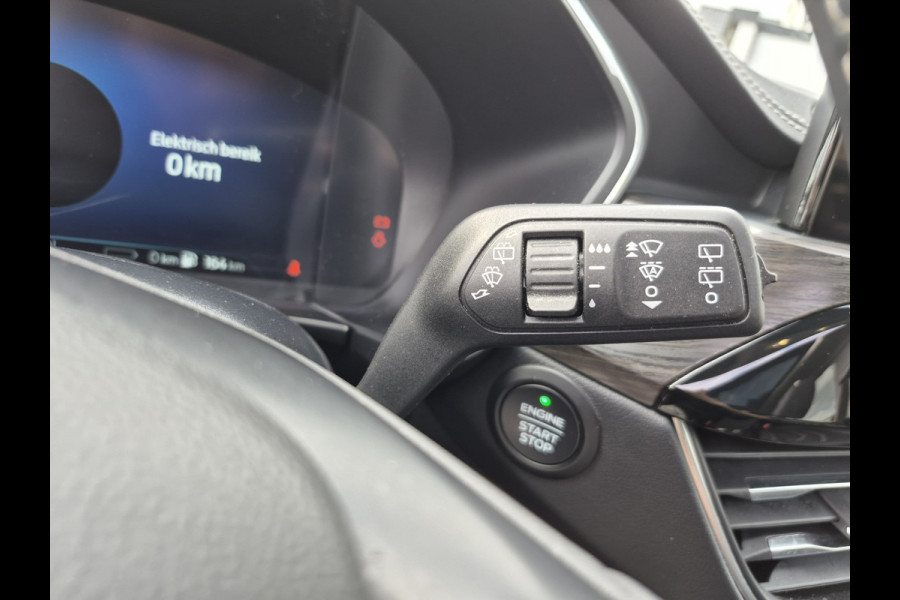 Ford Kuga 2.5 PHEV Vignale | Open dak |