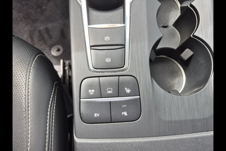 Ford Kuga 2.5 PHEV Vignale | Open dak |