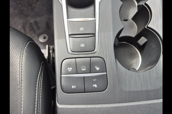 Ford Kuga 2.5 PHEV Vignale | Open dak |