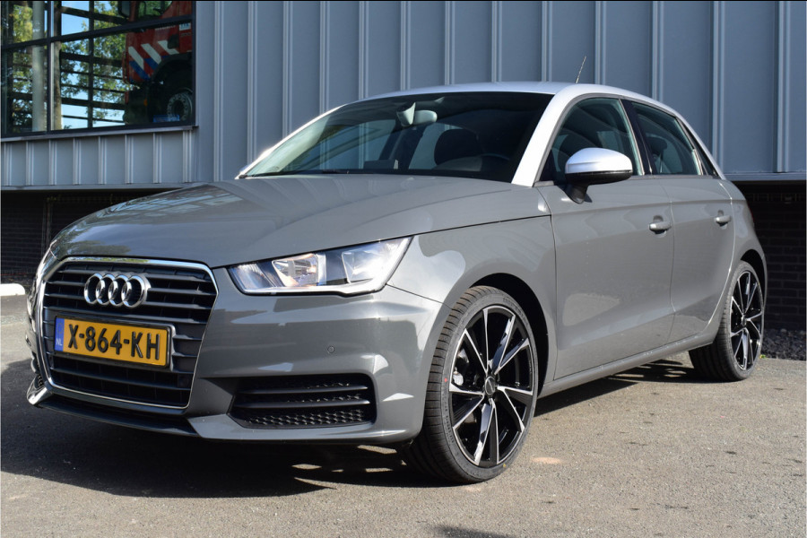 Audi A1 Sportback 1.0 TFSI | Navi | Two-Tone | Carplay | 18"LMV