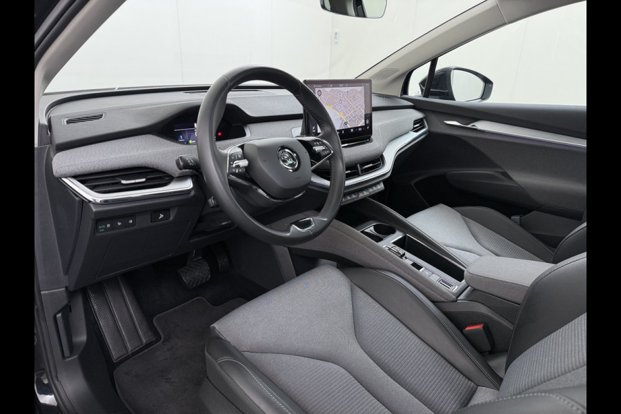 Škoda ENYAQ iV 80 Warmtepomp Soh 89% Panoramadak Adap.Cruise 3-Zone Ecc Camera Stoel+Stuurverwarming Draadloze telefoonlader Elek.Achterklep Keyless Matrix Led File assistent Lmv 20"