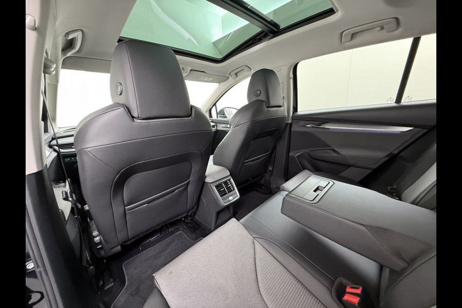 Škoda ENYAQ iV 80 Warmtepomp Soh 89% Panoramadak Adap.Cruise 3-Zone Ecc Camera Stoel+Stuurverwarming Draadloze telefoonlader Elek.Achterklep Keyless Matrix Led File assistent Lmv 20"