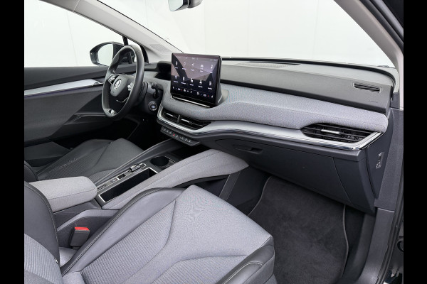Škoda ENYAQ iV 80 Warmtepomp Soh 89% Panoramadak Adap.Cruise 3-Zone Ecc Camera Stoel+Stuurverwarming Draadloze telefoonlader Elek.Achterklep Keyless Matrix Led File assistent Lmv 20"