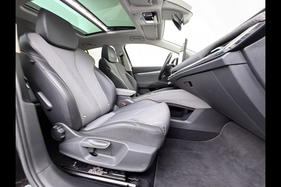 Škoda ENYAQ iV 80 Warmtepomp Soh 89% Panoramadak Adap.Cruise 3-Zone Ecc Camera Stoel+Stuurverwarming Draadloze telefoonlader Elek.Achterklep Keyless Matrix Led File assistent Lmv 20"