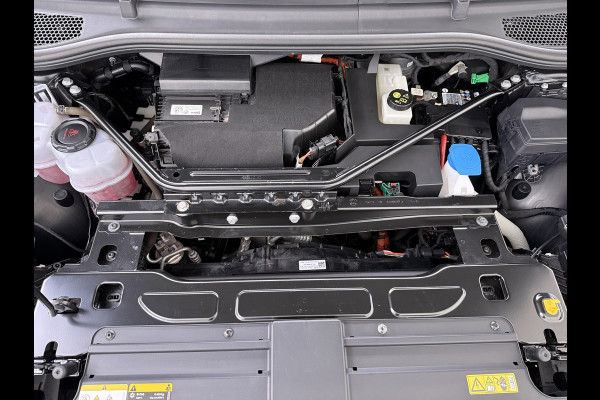 Škoda ENYAQ iV 80 Warmtepomp Soh 89% Panoramadak Adap.Cruise 3-Zone Ecc Camera Stoel+Stuurverwarming Draadloze telefoonlader Elek.Achterklep Keyless Matrix Led File assistent Lmv 20"