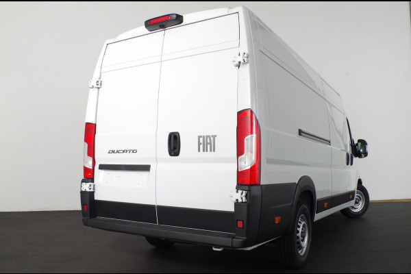 Fiat Ducato 2.2 MultiJet 140 S&S L3H2 3.5t Camera / Cruise / 270° deuren | Operational lease ook mogelijk!